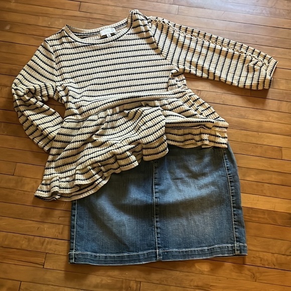 Tommy Hilfiger Denim Skirt Vintage Blue Jean Mini skirt Women’s 4 - Picture 8 of 8